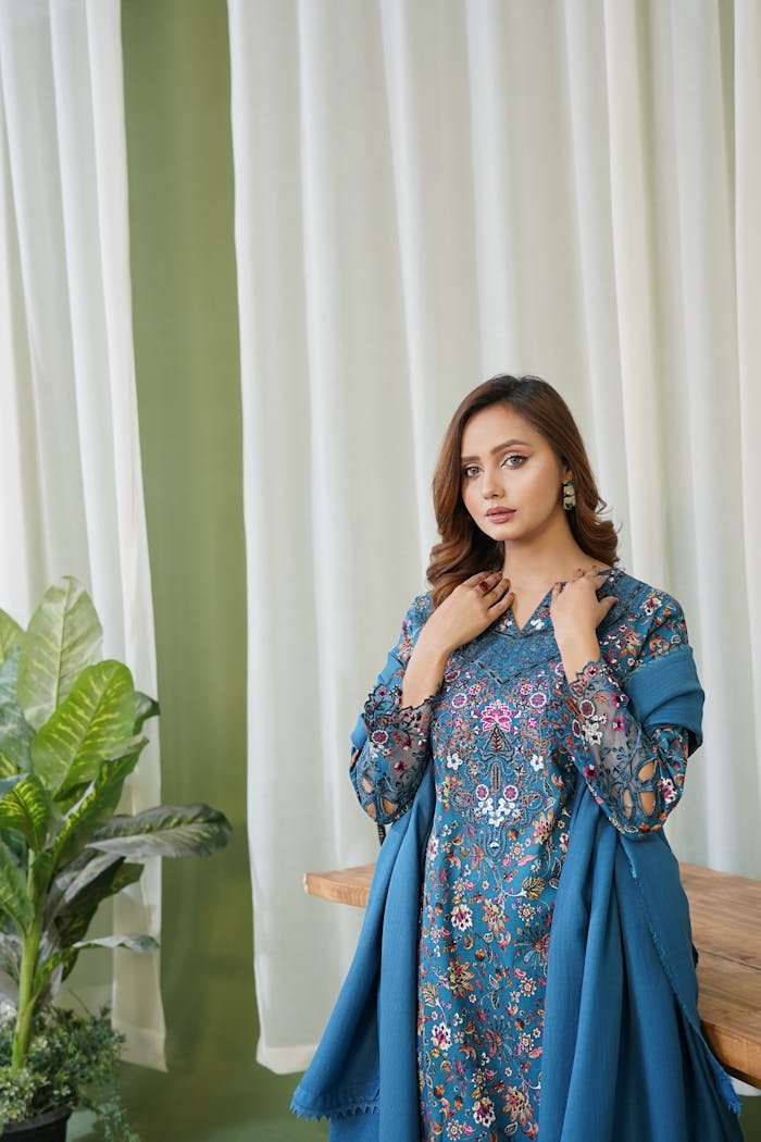 Stylish portrait of a woman in traditional Pakistani attire in Lahore.